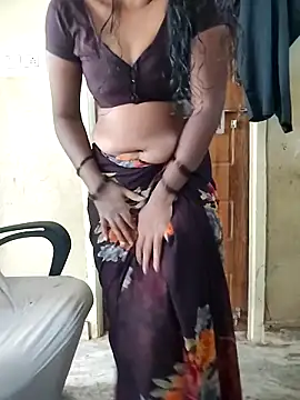 Rose-Milkk_telugu8989 Adlı Modelin Web Kamerası Şovu