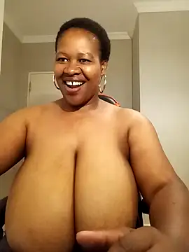 bustylisa1983 Live XXX-Chat