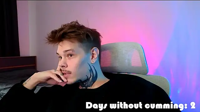 دردشة DENIS_HERE الجنسية المباشرة