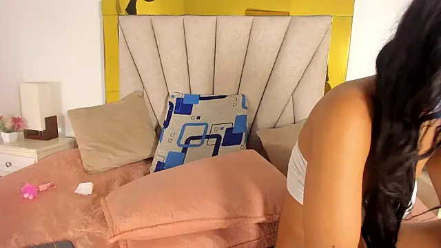 vahiolet_fuentes 现场XXX聊天