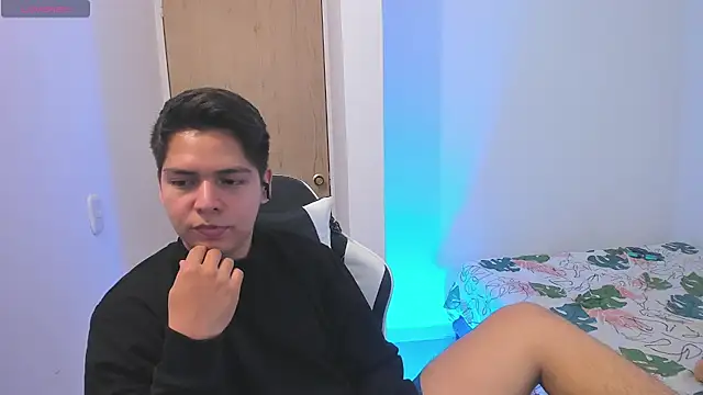 Asta_YunoXXX Adlı Modelin Web Kamerası Şovu