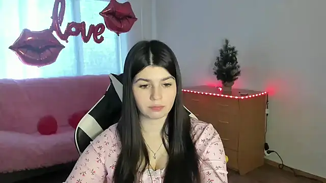 KisaModel: απευθείας συνομιλία ΧΧΧ