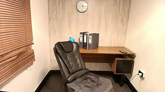 Онлайн чат XXX AuroraBrow