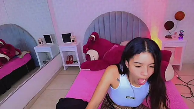 Chat XXX Live charlotte_0309