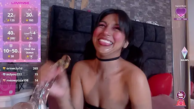 Chat +18 de Keila_Fg ao vivo