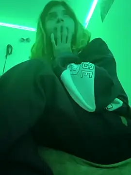 KratosAfroditacs Chat XXX in diretta