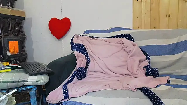 Chat XXX en directo de MellyBigLabiaOrgasmic