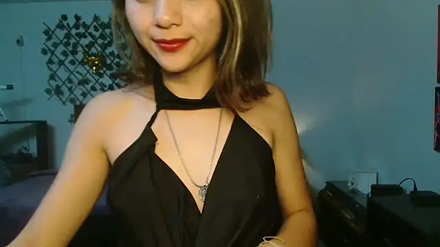 Dama_Scarlata18's Live XXX Chat