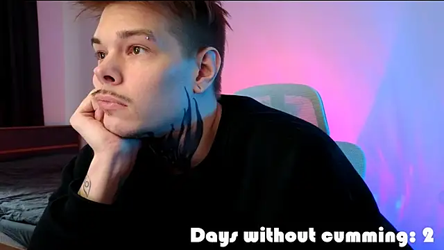 DENIS_HERE 网络视讯表演