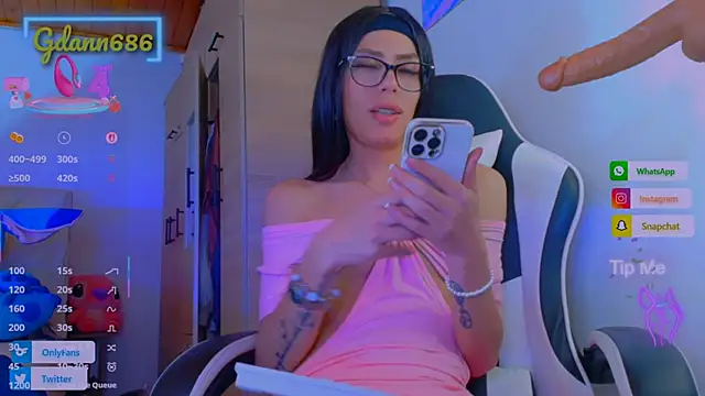 Chat XXX en directo de gdann686