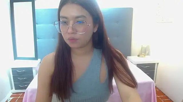 chaneelstarkのライブXXXチャット