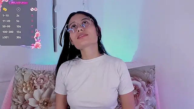 Chat XXX Live NayeCloud