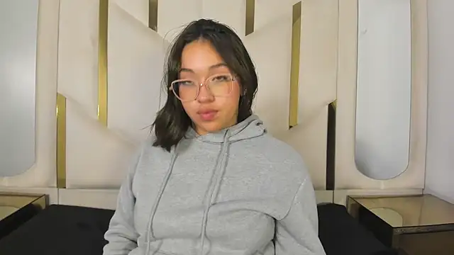 دردشة IsabellRodriguez18 الجنسية المباشرة