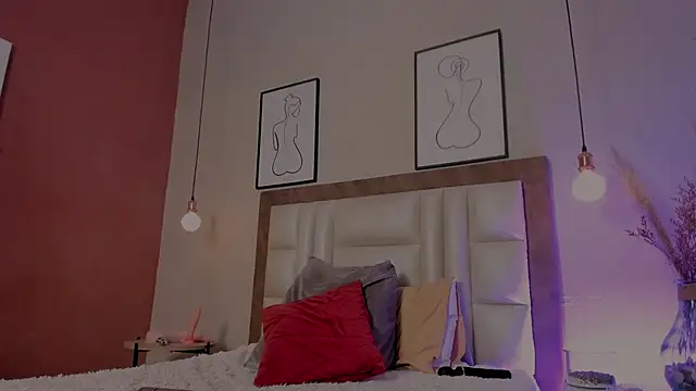 MiaHertzn Live XXX chat