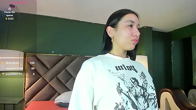 Kya_Wild Chat XXX in diretta