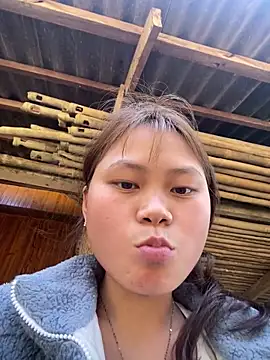 Sophia-123のライブXXXチャット