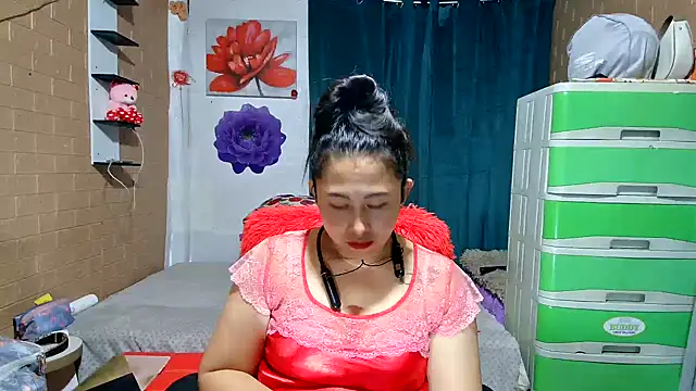 دردشة Ugly-Filipina الجنسية المباشرة