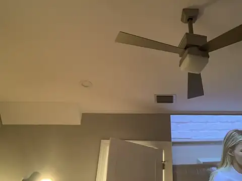 69woodinson Show in webcam