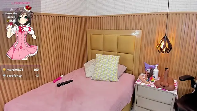 LOLAMAXI's Live XXX Chat