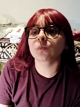 littlevalerie Chat XXX in diretta