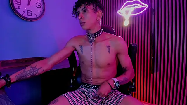 Вебкам-шоу Maximoking26