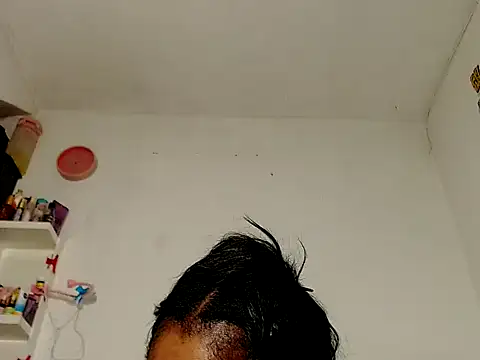 alexiaao9 Adlı Modelin Canlı XXX Sohbeti