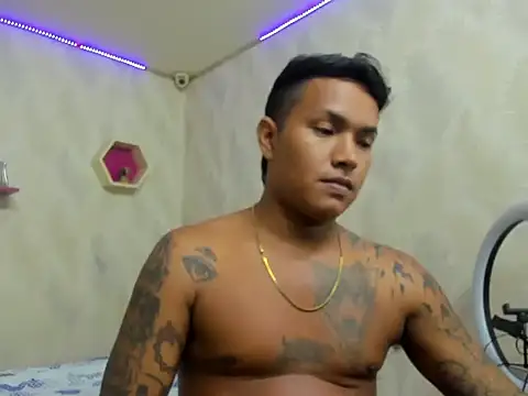 Chat +18 de jerry_anderson18 ao vivo
