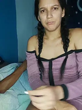 Chatroom XXX en direct de Perla_and_Maikol