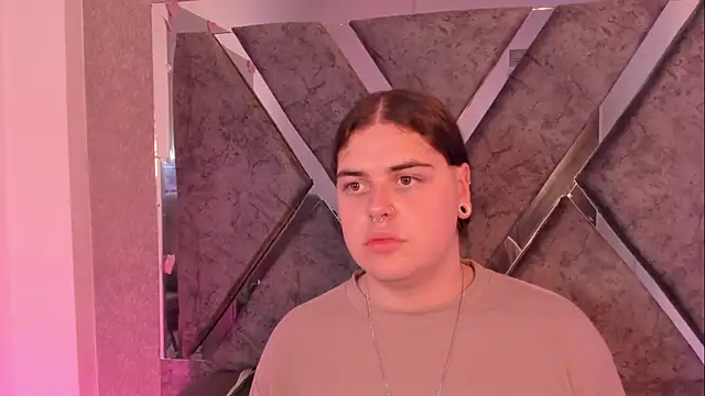 دردشة leenox_nexus الجنسية المباشرة