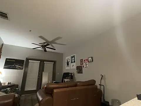 แชท XXX สดของ ash10alex