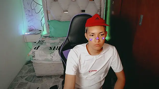 دردشة Street_poemm_ الجنسية المباشرة