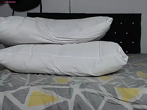 PaleVibes – Naživo XXX chat