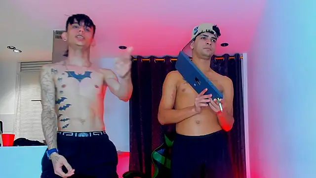 TheBatMansion 라이브 XXX 채팅