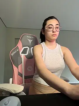 MeilideQian1 Show Webcam