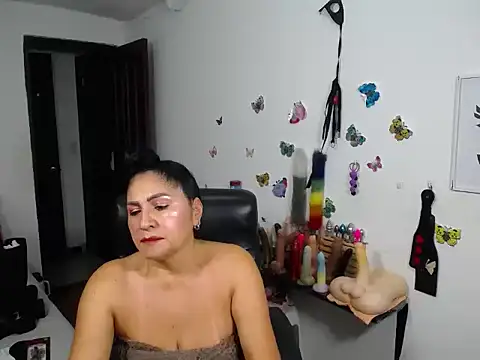 mature_bigboobs10 现场XXX聊天