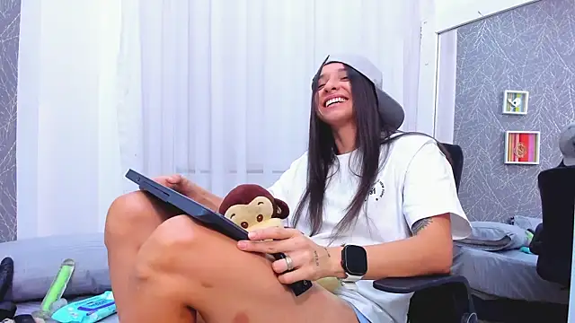 Chat XXX en directo de ViictoriiaSaenz