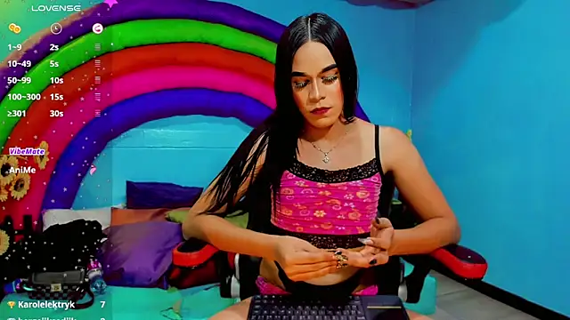 Karlaa_Hernandez_ Webcam-Show