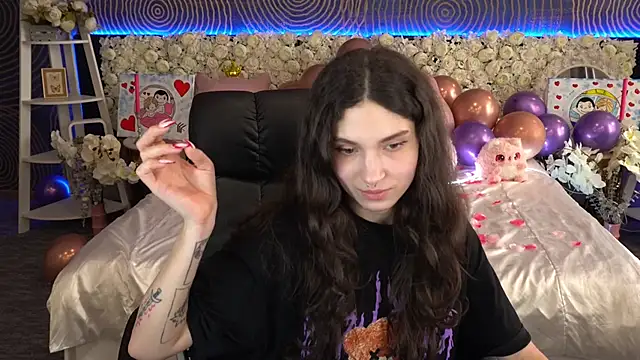 Chat +18 de BabyFlowerr ao vivo