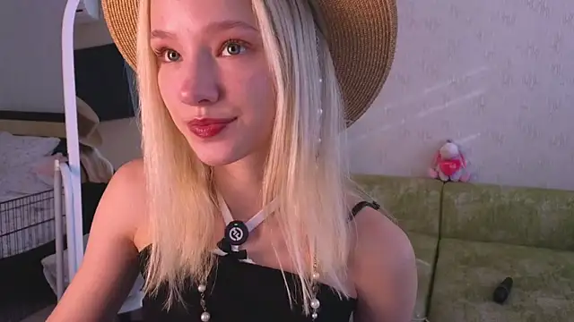 دردشة Sweetie__Angel الجنسية المباشرة