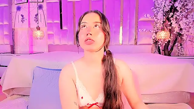 Naomistart's Live XXX Chat