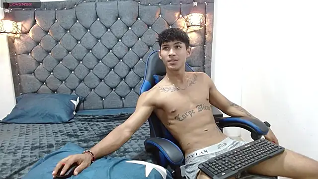 luka_big18 Live XXX-chat