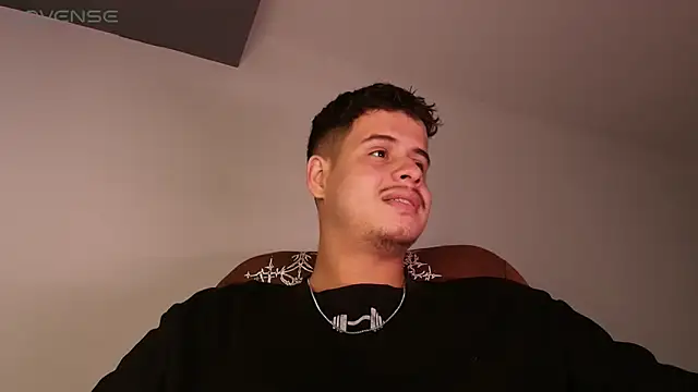 BjornSteel 在線直播表演