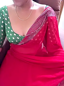 Roja-Telugu777 Live XXX-Chat