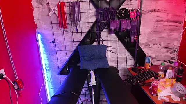 Charlotte_Bms7 Adlı Modelin Canlı XXX Sohbeti