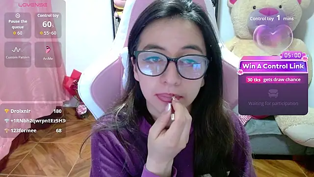 Czat XXX na żywo – Maggie_Fox3