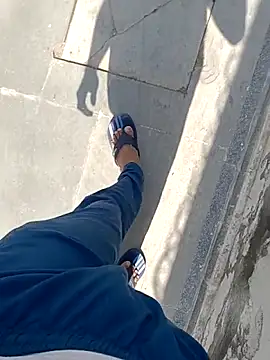 Rocky-badboy_cum4me Adlı Modelin Canlı XXX Sohbeti