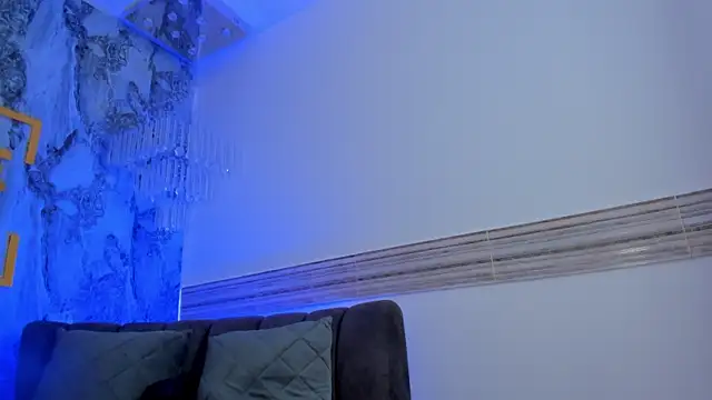 Chat XXX en directo de Sophi_Johnson