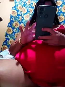 Huge_mama69 Webcam-Show