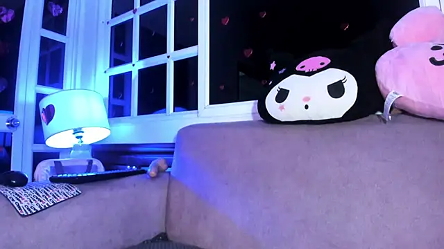 harimoon1 Adlı Modelin Canlı XXX Sohbeti