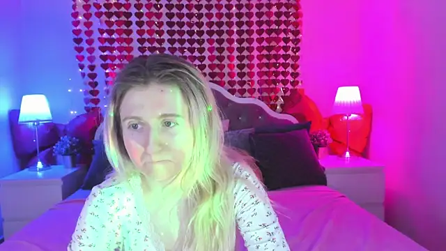 Chat +18 de CamillaDreamer ao vivo